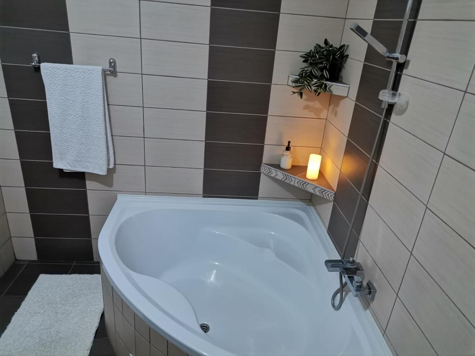 Dio Vendeghaz Hotel Прайд Екстериор снимка