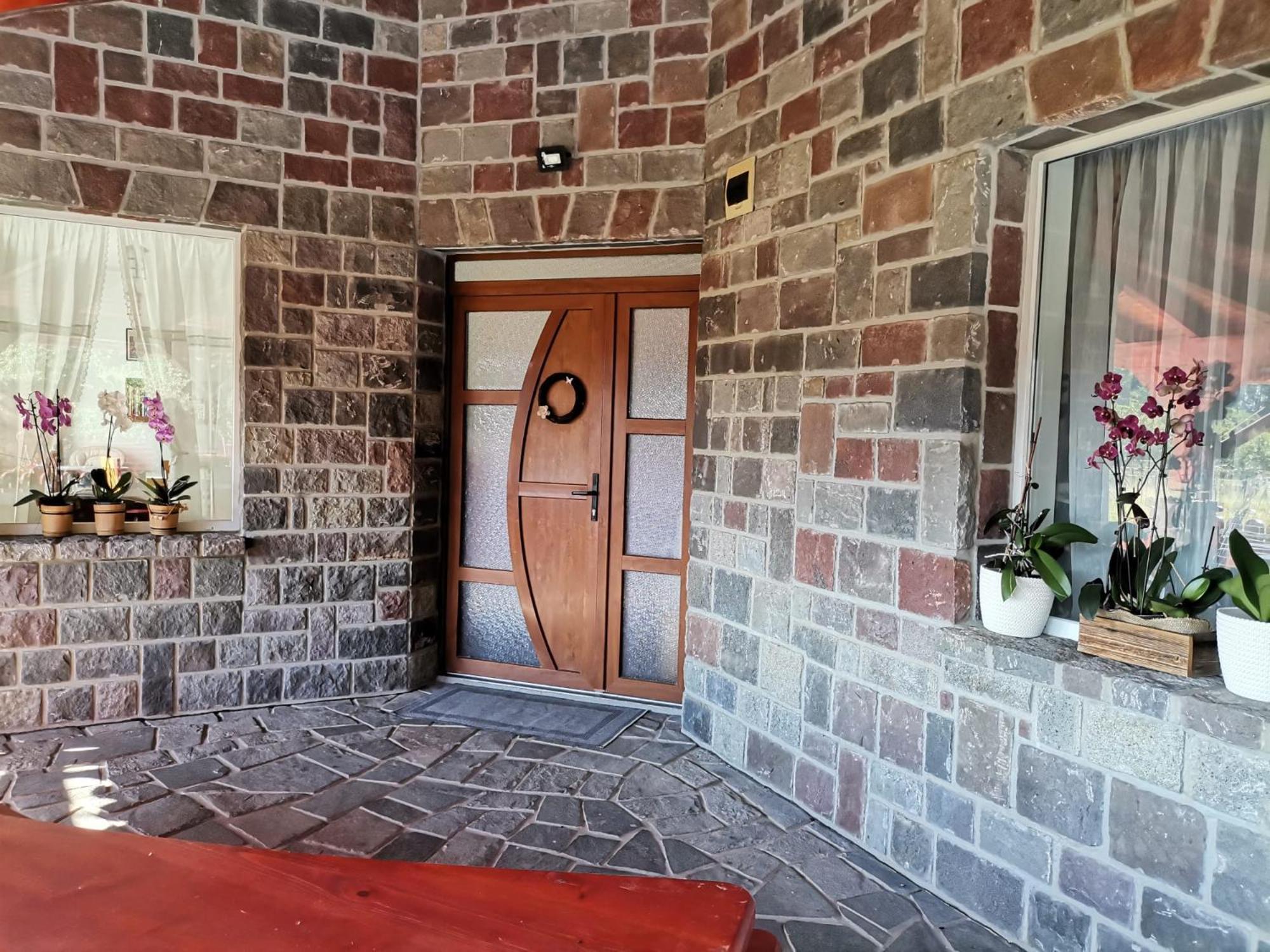 Dio Vendeghaz Hotel Прайд Екстериор снимка