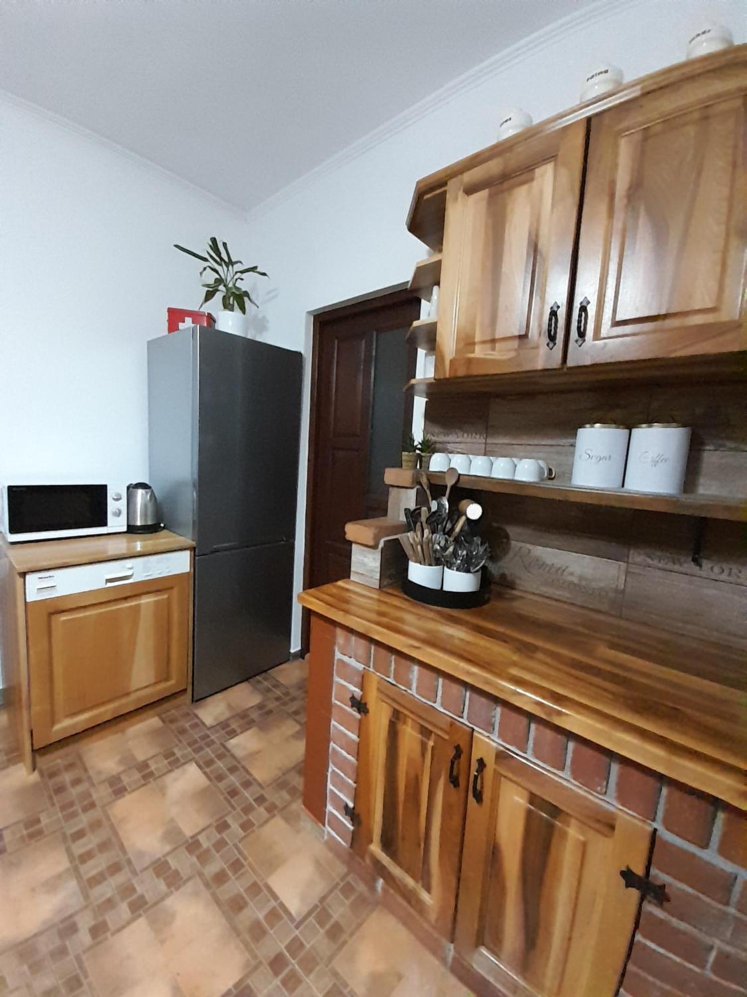 Dio Vendeghaz Hotel Прайд Екстериор снимка